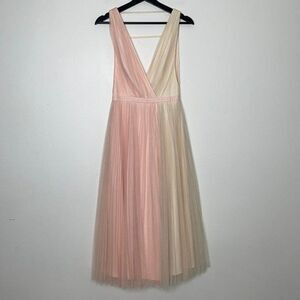Fame and Partners Womens Size 2 The Maria Dress